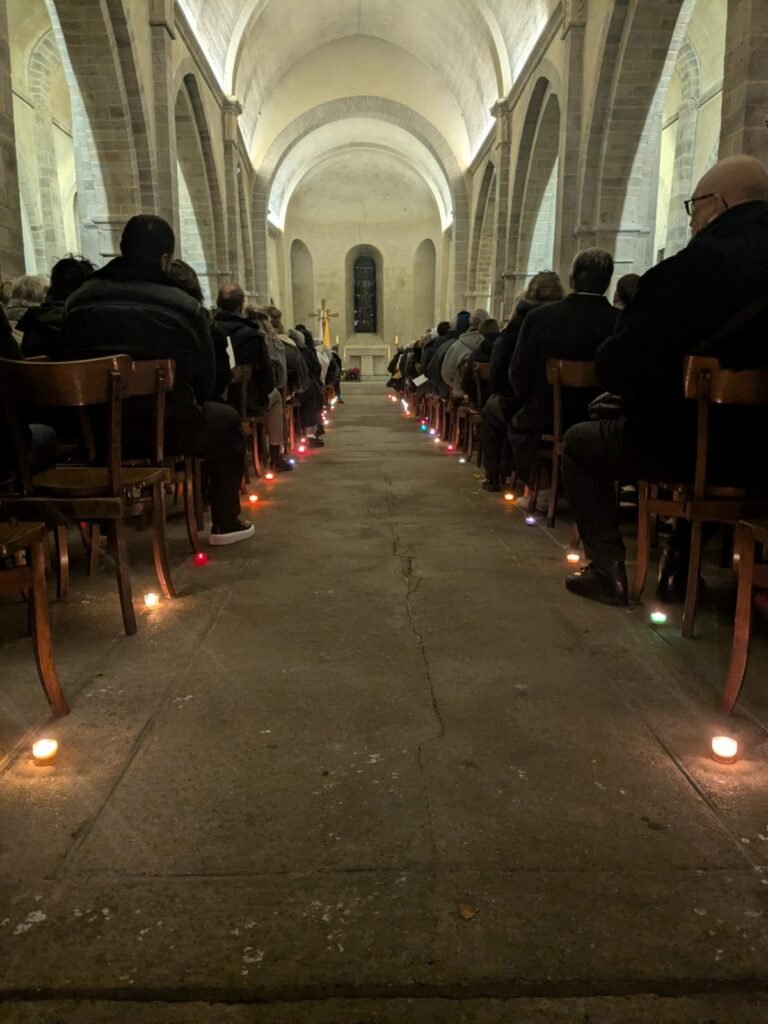 Mese de Noel ND de Valbenoite 2025 1