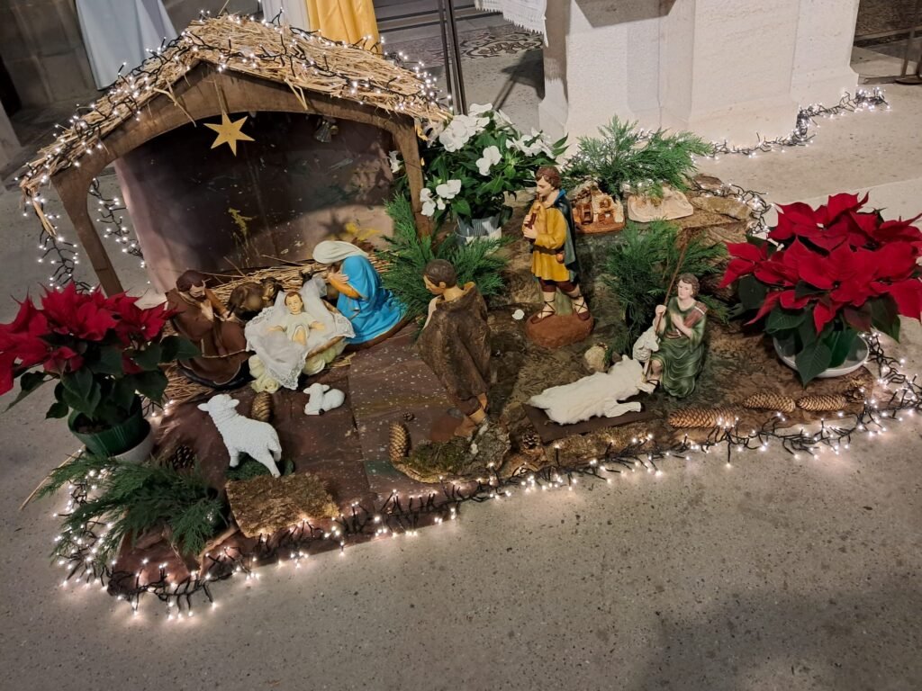 Mese de Noel ND de Valbenoite 2025 creche